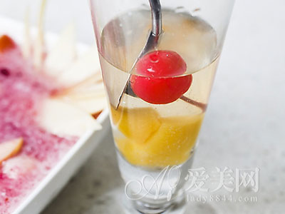 应酬喝酒伤身喝酒前后怎么吃防醉(图)