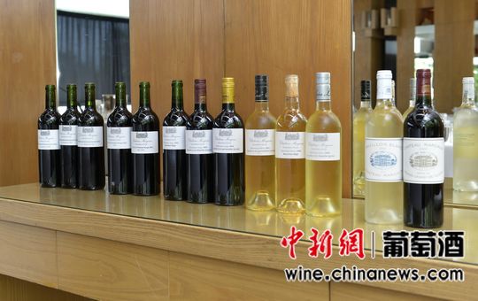 ����ׯ�����չʾ��ͬ��ֲ��ʽʵ��ɹ���ͼ��