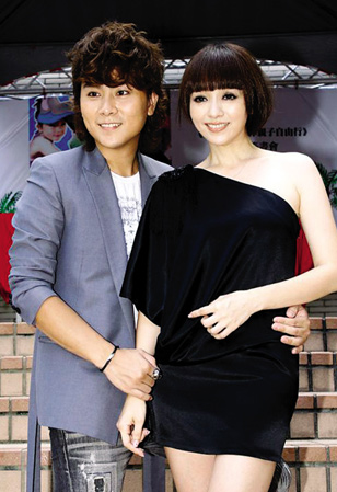 王仁甫与季芹以"夫妻档"上阵