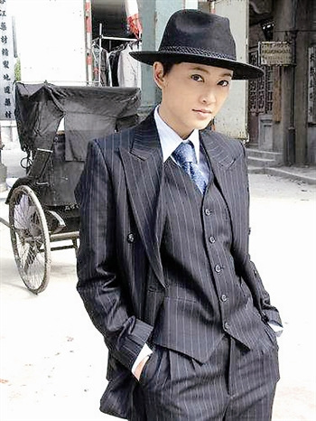 Ӧ�ɶ�Ϊ�¾���̷�����װ�ƹ��������Ϸ񫣨ͼ��