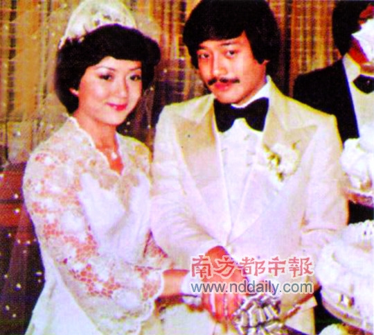 组图 点评女星婚礼公关意识明星罕见结婚照曝光 7 中新网