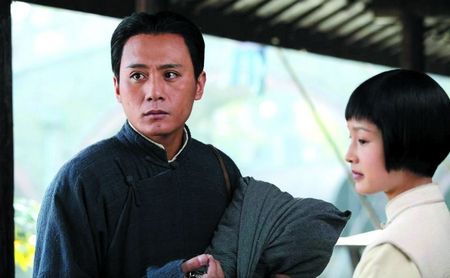 建党伟业被曝票房过8亿变形金刚3才能上