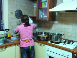 ��Ȫ�¹������ھ��ع⣺����ܰ������ң���ͼ����6��