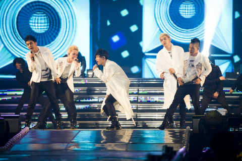 ���Ǵ�ɾ��뽻ͨ�¹����BigBang���Ӱ��