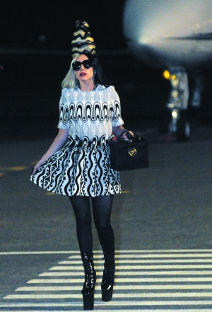 LadyGaGa��̨���������ﲻ���������ݣ���ͼ����7��