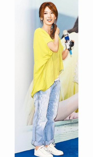 HebeĬ��Selina10��31�ջ������ᡰ��ҹ�µ���