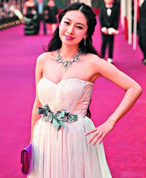 TVB�����¹�ǿԼ̸���ݻ���Я�������˼����н��2��