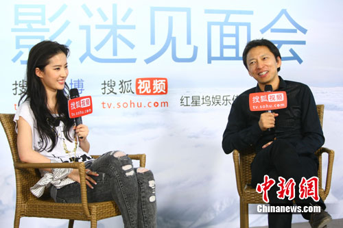 ����Ƴ��Կ������������᣺�Ҳ��뿿���Է���ͼ����2��