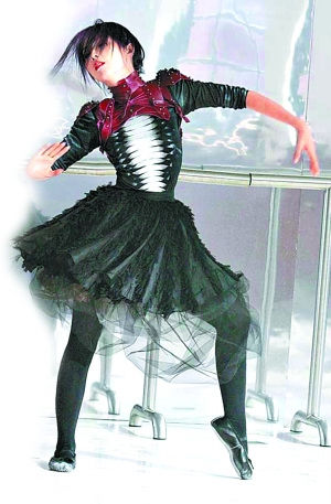 Ů����MVƴ��������������������ǧ������٣�2��