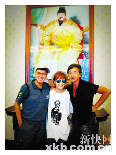 ̷ӽ�������������������ٳ���Ӧ����Ҫ��2��