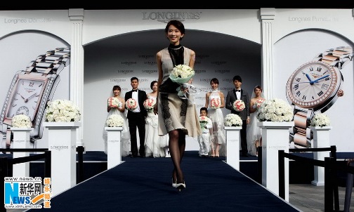 ��־���˿�ྡչ�����ջ����һЦ�׻���ͼ����5��