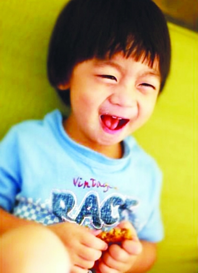 ��־ӱɹ����СKim����������챻�޳��ɰ���ͼ��