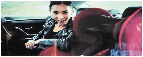 ��֥�����׳�Lucas����һ�Ρ����մ����Ĺ�棨ͼ����2��