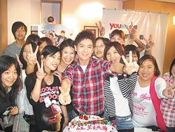��־ӱ���겹��ϲ�Ʒ���ϢӰ������һŮ��ͼ��