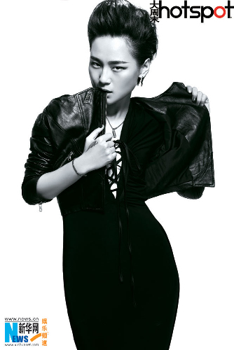 �ܱʳ����ų��쾲����̬����ڰ����顱��ͼ��
