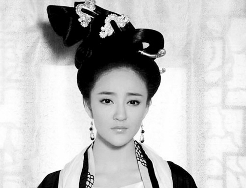 6�桰�����족����ӫ�������Ը������������ͼ����6��