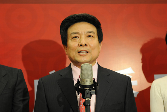 ����ܾ־ٰ�2012�������Ӱ�д���Ⱥ�ǳ�ϯ��ͼ����2��