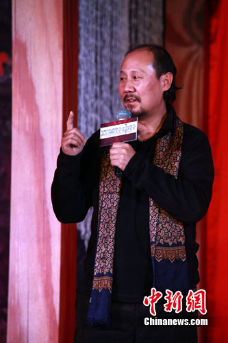 �ڸ��ʱ��16�����ĵ�Ӱ̸���̺紲Ϸð�亹��ͼ��