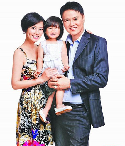 传张庭新生儿转加护病房林瑞阳神情疲惫探视爱妻4