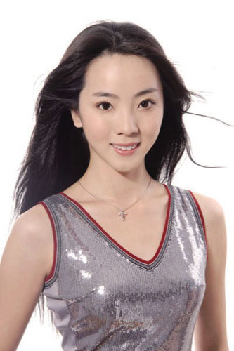 李思思取代周涛成讨好80后王牌?网友失望(图)