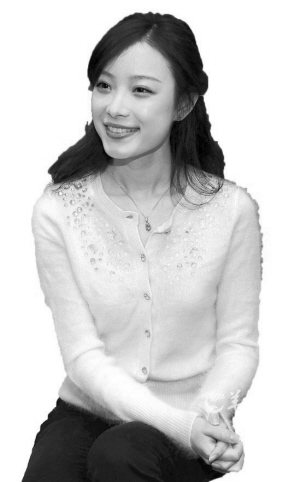 “十三钗”配角走红毯惹争议韩熙庭:和倪妮无竞争