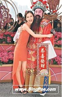 AngelaBaby否认与黄晓明隐婚奋斗副业盼隐退