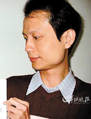韩寒起诉方舟子引热议网友:龙年过节,方韩唱戏