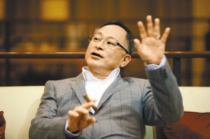 杜琪峰:拍黑帮片是“习作”看冯小刚喜剧笑不出来