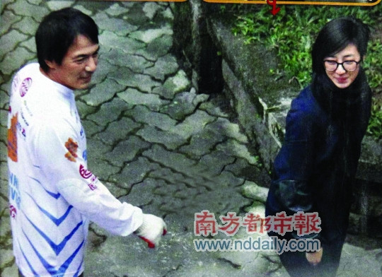 曝桂纶镁戴立忍装修新居台媒:小两口黏进黏出