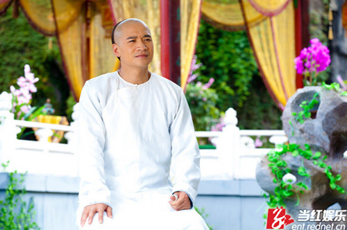 宫2何晟铭萌帝变苦情佛说体网络大热