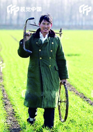 “大衣哥”朱之文出名后很闹心称不红就回家种地
