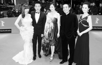 “十三钗”柏林放映删战争戏张艺谋盼影片日本上映