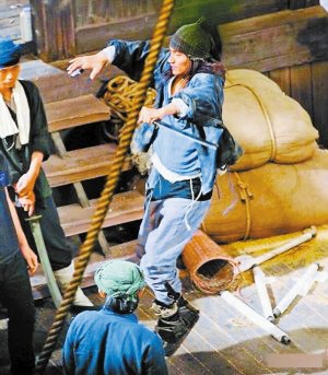 言承旭拍戏从高处摔伤公司不愿多谈仅说“没事”