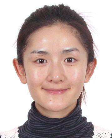 曝明星鲜见证件照刘诗诗面色红润谢娜油光满面2