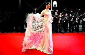 范冰冰高调进军好莱坞为科幻片接受飞车训练(图)
