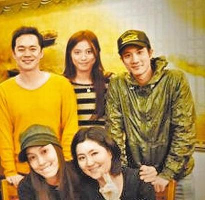 Selina迷运动月瘦2公斤与黑人吃饭阿中遭捉弄