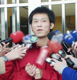 “好小子”男星服刑10年获假释曾绑架勒索劣迹多
