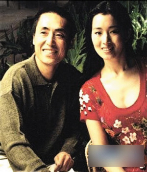 “十三钗”开除演员曝张艺谋秘密娶妻被疑乘机炒作