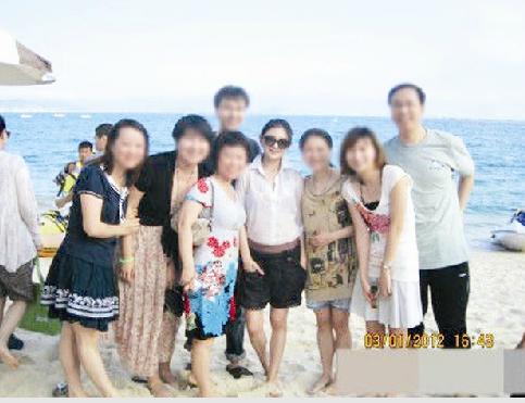 大S身材暴涨被疑有喜与汪小菲度假重温婚礼甜蜜