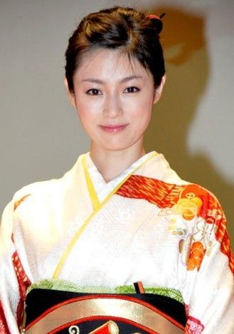 深田恭子疑与玉木宏重燃爱火爱帅气酗酒者(图)