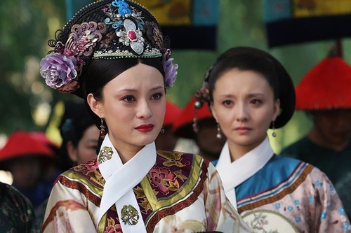“甄嬛传”主演集体玩时尚
