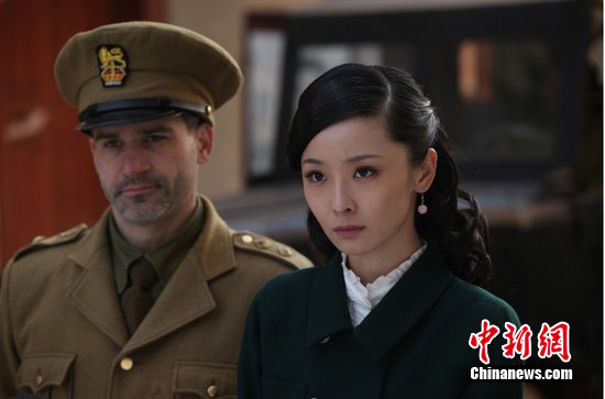 ���ں�����½������������������Я�ֳ��ݣ�ͼ��