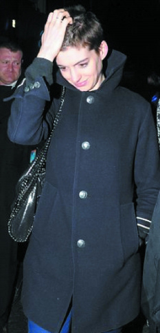 Ⱥ��Ϊ��ɫ������������ɪޱ���̷��ܿ�����