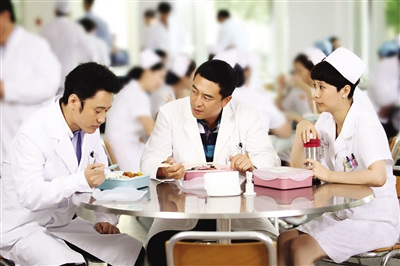 ����̸ҽ����ϵ���غ�������Ѫû����һ��ҽ��