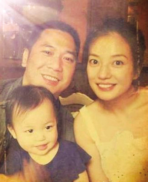 ��ޱΪ���ꡰС���¡������ذ�Ů������