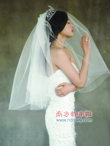 全智贤今嫁人婚纱照曝光白婚纱罩头闭眼妩媚(图)