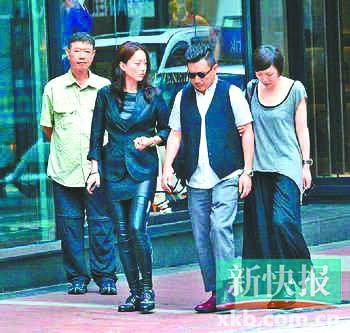 杜汶泽外出就医疑病重经纪人:只是细菌感染(图)