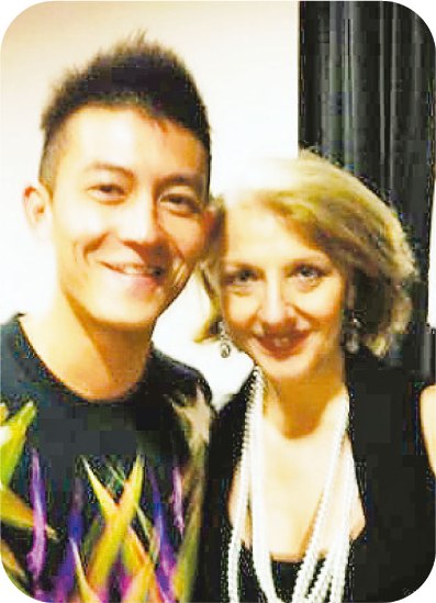 ���¹�ϣ��Ladygaga��֮����ɹ����ĸ���գ�ͼ��