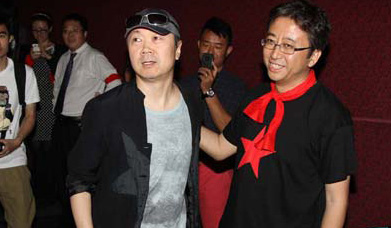 崔健唱“一无所有”聊26年变化谭维维听后激动发抖