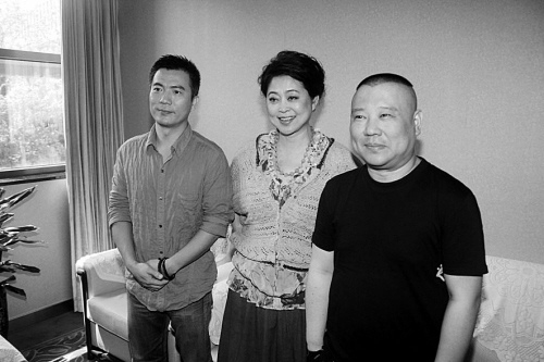 倪萍黄健翔爆料进央视内幕郭德纲谦虚称新人(图)